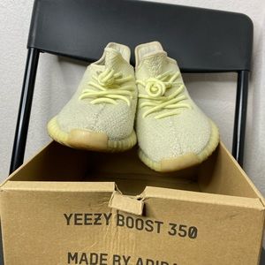 yeezy 350 boost v2